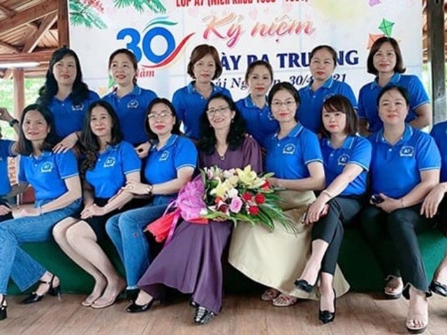 Mẫu áo đồng phục họp lớp kỷ niệm 25 -30 năm 