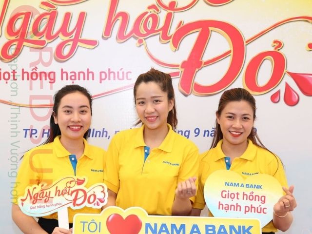 Áo thun đồng phục ngân hàng là một loại trang phục không thể thiếu trong một hệ thống giao dịch