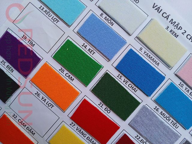 Xám – Màu xám trung tính, dễ dàng phối với các màu sắc khác.