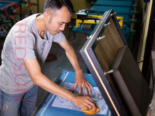 In lụa là phương pháp tối ưu tiết kiệm chi phí 