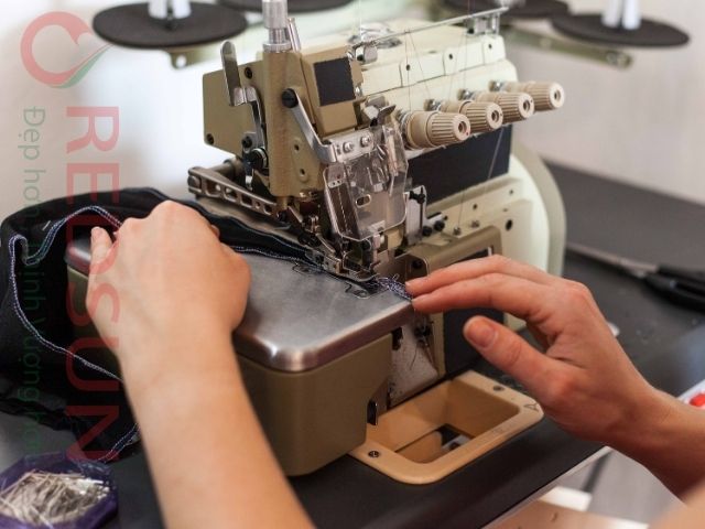 Hợp tác với xưởng may trực tiếp thay vì qua trung gian để có giá gốc tốt nhất