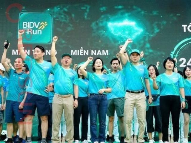 Việc chọn may áo thun ngân hàng giá rẻ phụ thuộc vào mục đích sử dụng