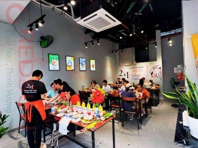 Dành cho nhân viên phục vụ, bếp, thu ngân.