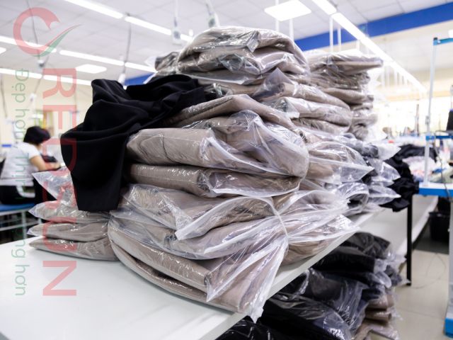 Với lợi thế là xưởng sản xuất trực tiếp, không qua trung gian