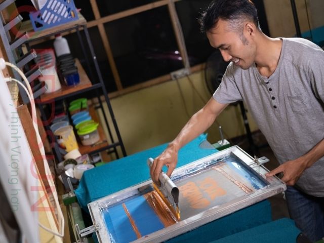 Giá may áo thun 65/35 4 chiều phụ thuộc vào yếu tố nào?