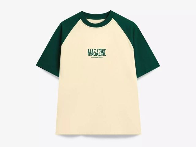 Các trường học, lớp học hoặc nhóm bạn bè thường chọn áo thun raglan làm đồng phục lớp