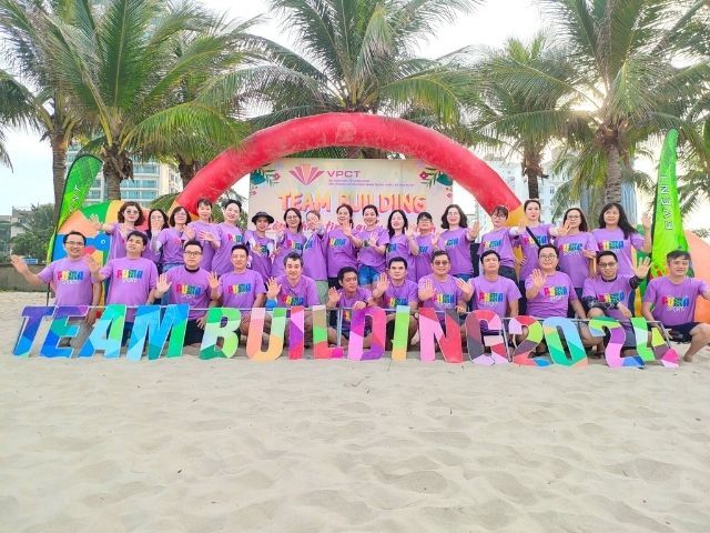 Áo thun đồng phục teambuilding màu tím