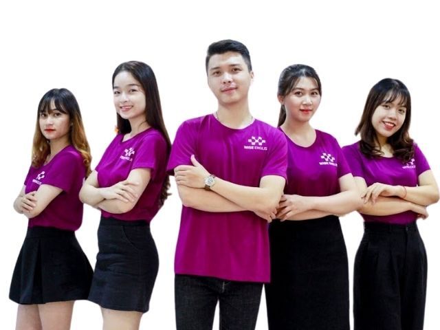 Áo thun đồng phục màu tím của ngan hàng TP bank