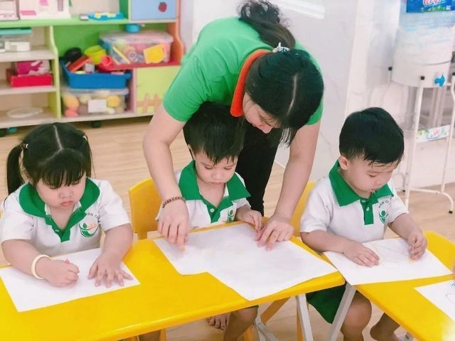 Các họa tiết đơn giản khác có thể được thêm vào tùy theo yêu cầu