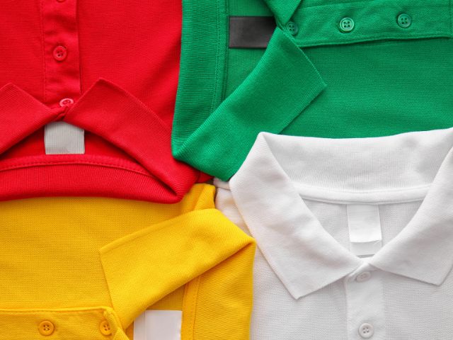 Vải thun cá sấu Poly thường có màu sắc rất sáng và sắc nét, không bị phai màu nhanh