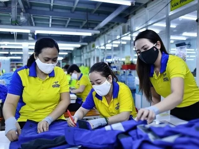 Đảm bảo giao hàng đúng hẹn, tránh chậm trễ ảnh hưởng đến tiến độ công ty