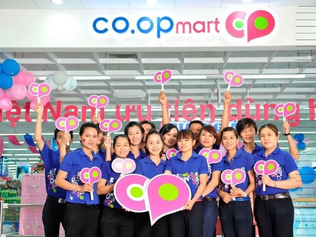 có thể chọn màu xanh lá hoặc xanh dương để thể hiện sự sáng tạo và đổi mới.