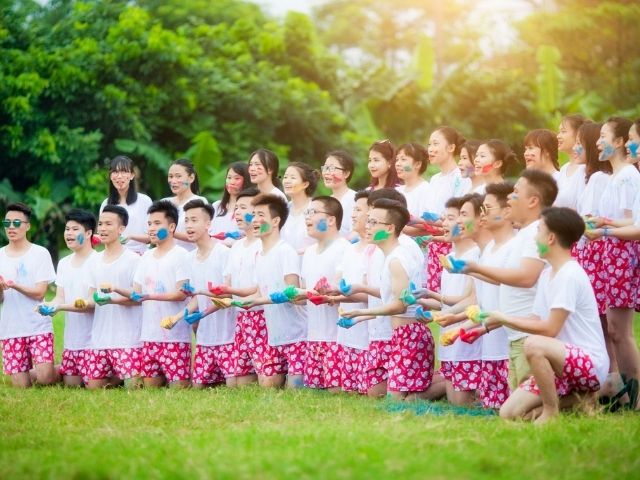 Đồng phục giúp mọi người cảm thấy là một phần của tập thể