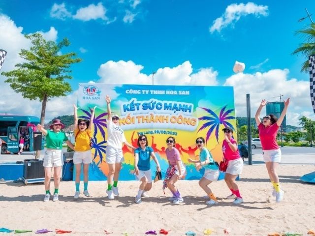 Có thể in slogan, biệt danh, hoặc thông điệp tạo cảm giác thú vị cho nhân viên