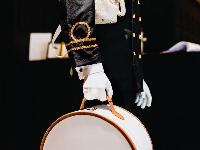 Thể hiện sự chuyên môn và vai trò trong công ty