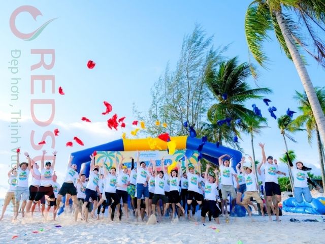 Áo thun teambuilding là lựa chọn phổ biến nhất vì sự thoải mái, tiện lợi